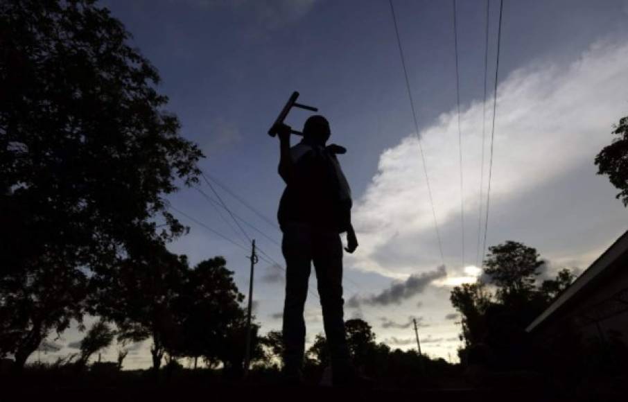 En tanto, la Comunidad Internacional sigue de cerca la crisis en Nicaragua pidiendo una solución rápida. México expresó ayer su 'profunda preocupación' por la violencia que vive Nicaragua y urgió a retomar 'con urgencia' el diálogo nacional en ese país.