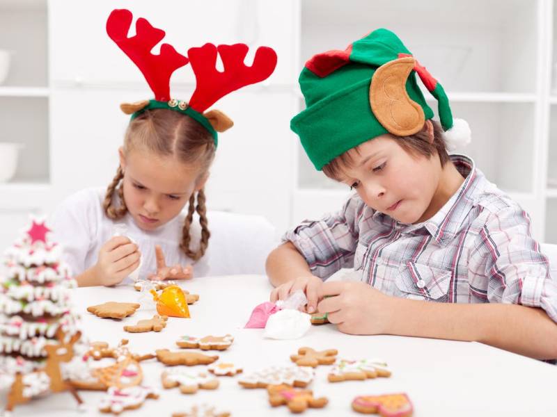 Las actividades de psicomotricidad ayudan al niño a aprender a dominar y adaptar su movimiento corporal.