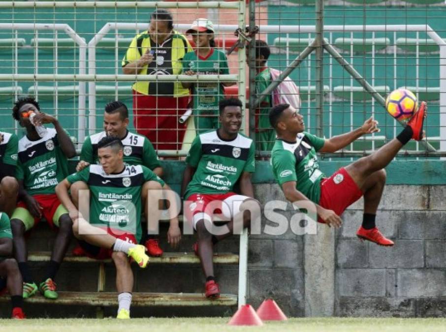 Los jugadores del Marathón están entusiasmados y lo demuestran en cada entrenamiento.