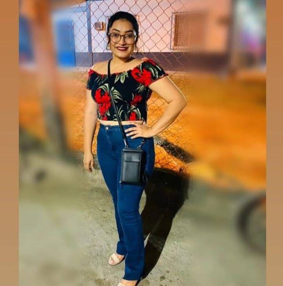 Era madre de dos niños, una niña de dos años y un varoncito.