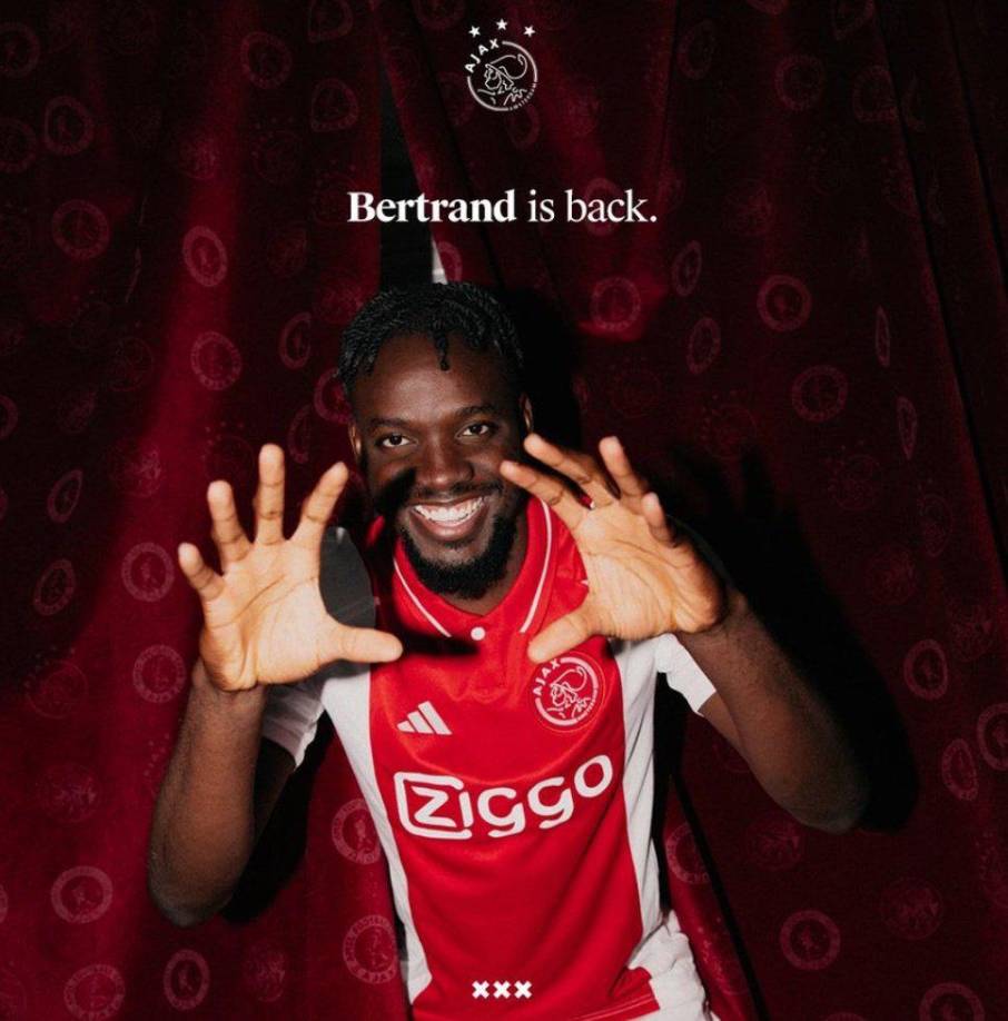 OFICIAL / Bertrand Traoré se convierte en nuevo jugador del Ajax. Firmó contrato por dos años.