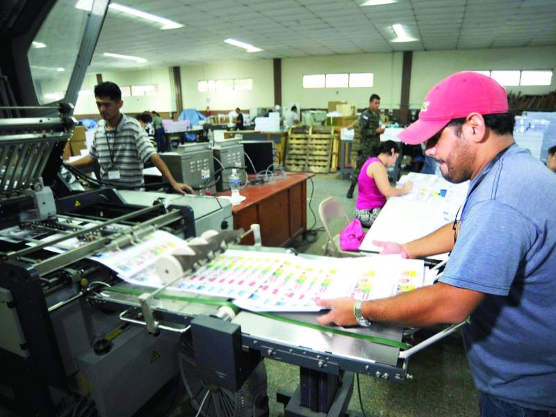 Las imprentas ya recibieron la actualización de los diseños para iniciar a imprimir los documentos electorales.