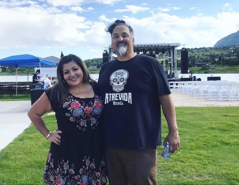 Un veterano latino derribó al sospechoso en tiroteo en bar gay evitando una mayor masacre