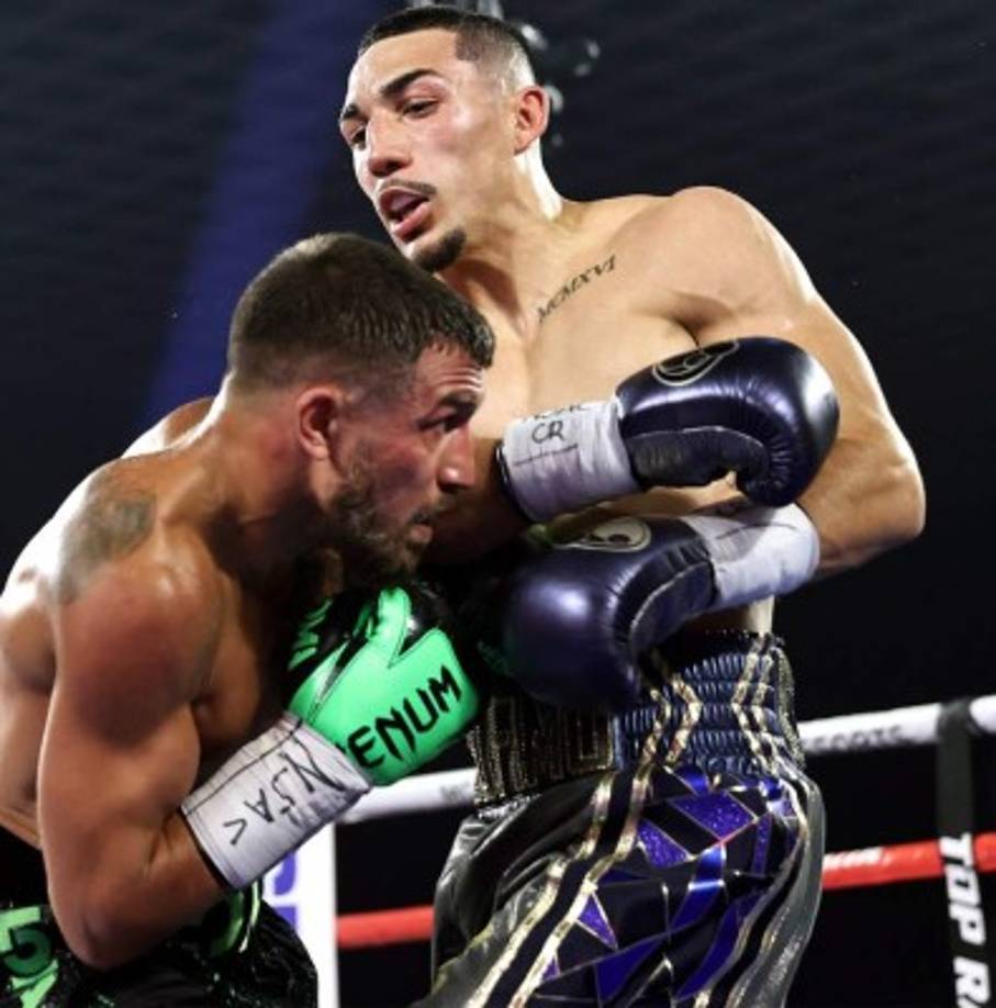 Teófimo cuenta con un récord profesional de 16 victorias, 12 de ellas por la vía del nocaut.