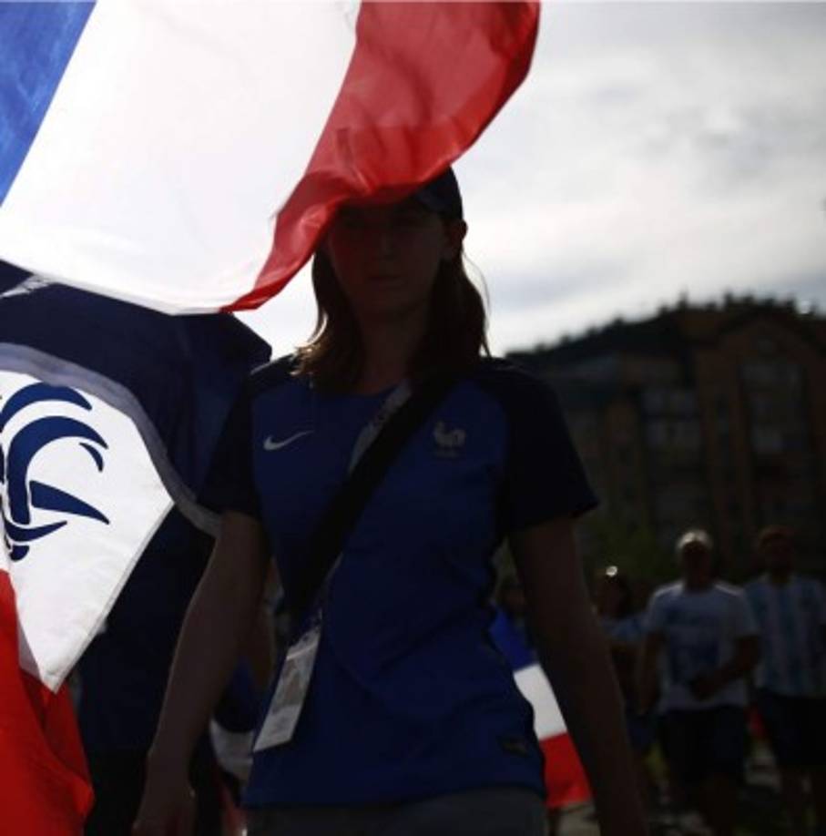 Las francesas no faltaron en el estadio Kazan Arena.