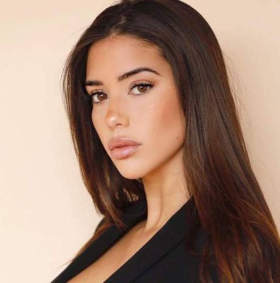 nadia.avilesg es la cuenta oficial de Instagram de la chica.