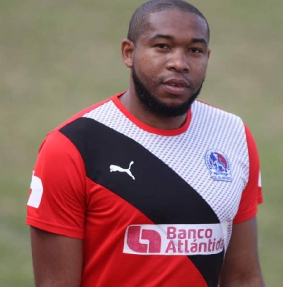 Malas noticias se han dado en el campamento de los merengues con futbolista Wilson Palacios. El jugador no ha podido recuperarse de una lesión y el doctor Elmer López, informó que no podrá jugar en todo el Torneo Apertura. Tuvo una ruptura en el tendón de aquiles de su pie derecho .