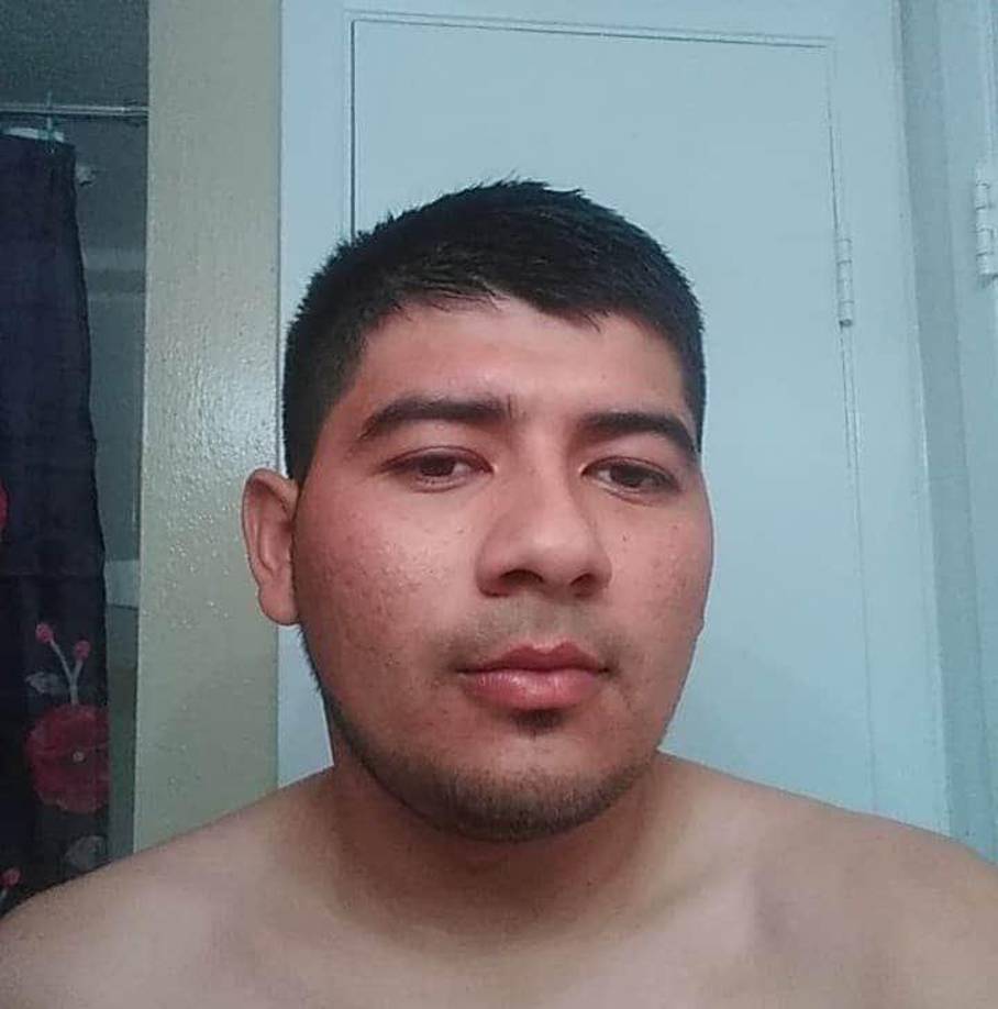 El perfil habilitado es este: <a rel="nofollow noopener noreferrer" href="https://www.facebook.com/profile.php?id=61554266717229" target="_blank">Cuenta de Facebook de Alexys Gustavo</a>