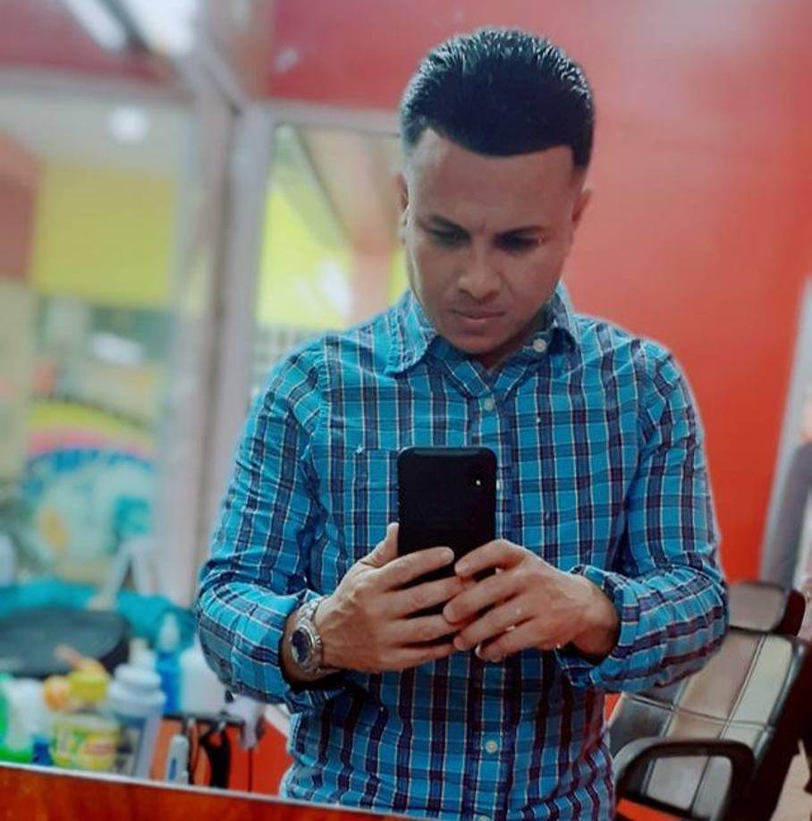 José Salvador Sánchez trabajaba en una tienda que queda a unos tres kilómetros de donde murió.