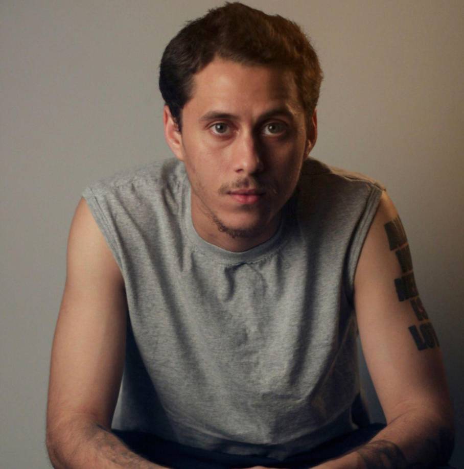 El fiscal general, Tarek William Saab, presentó en una declaración a la prensa videos de confesiones de los “dos homicidas” de Tyrone González, más conocido como Canserbero, a quienes identificó como los hermanos Natalia y Guillermo Améstica.