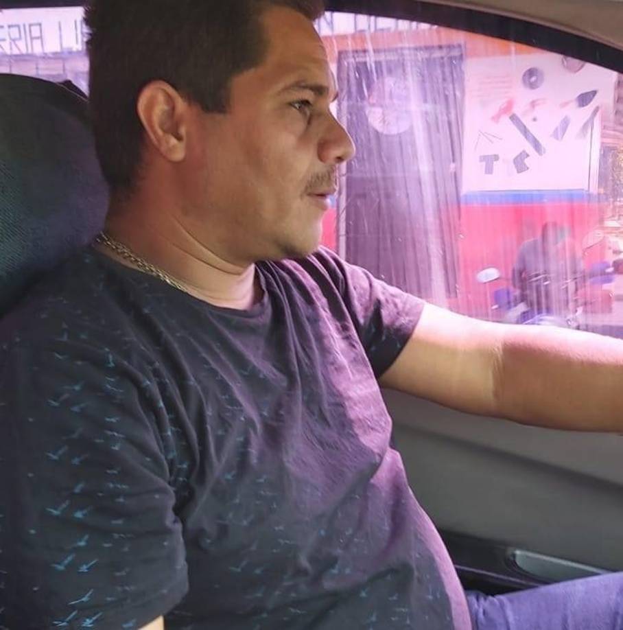 Según informes policiales, el señor Abelardo Menocal falleció de manera instantánea, mientras su hijo fue llevado a un centro hospitalario, pero en el trayecto al ser trasladado hacia la clínica falleció en los brazos de su madre.