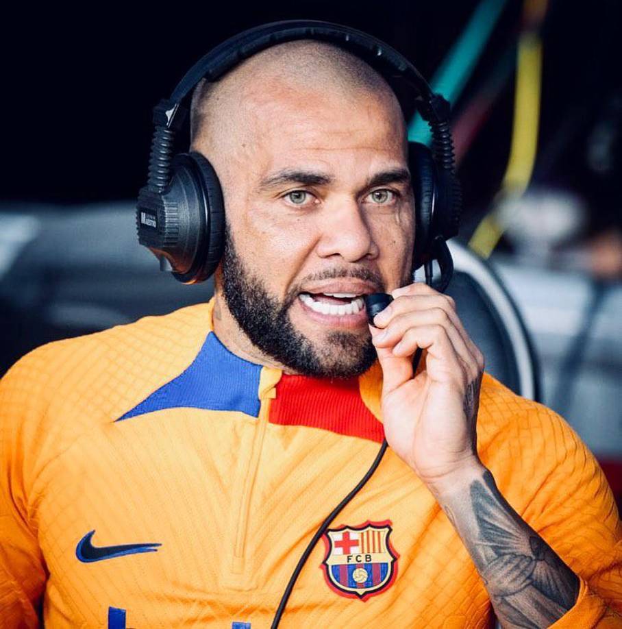 Dani Alves decidió no dar más versiones de lo ocurrido para no retrasar más aún su juicio.