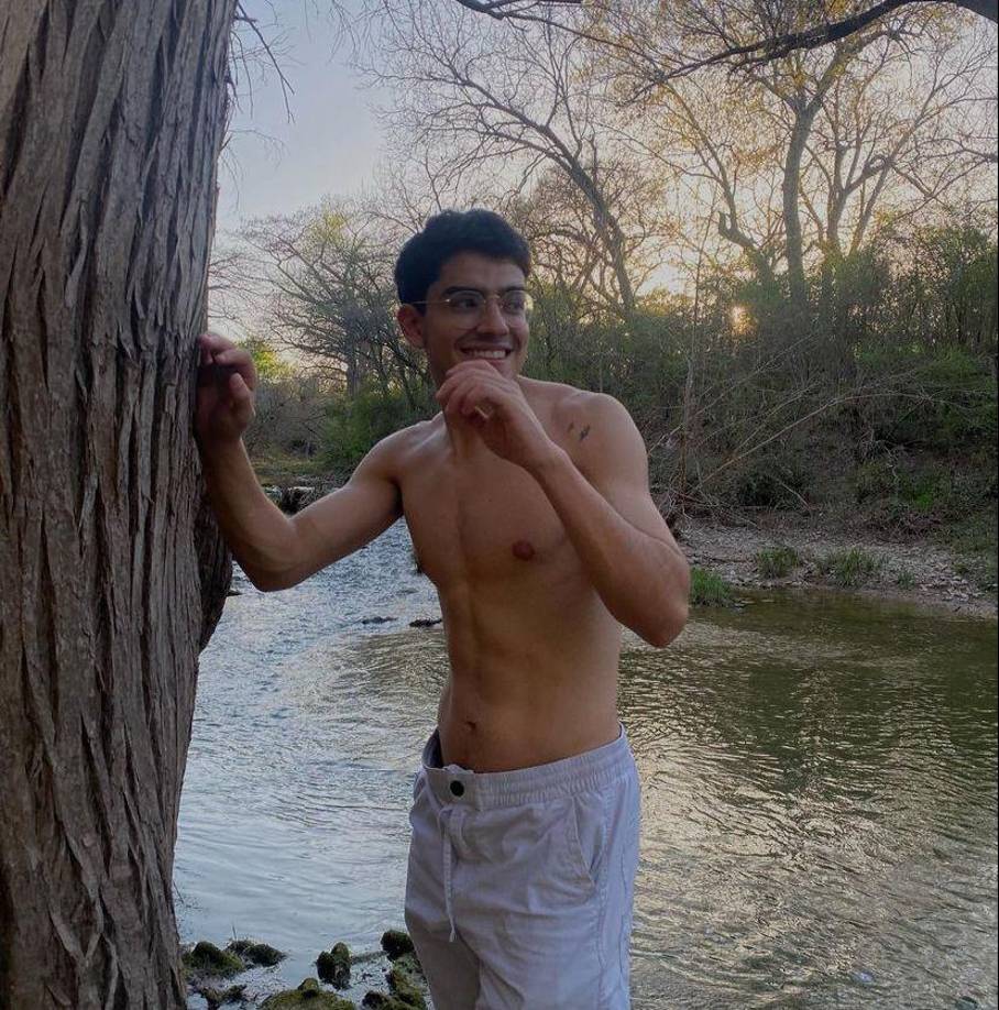 En el 2020, lanzó su primer sencillo bajo el título de ‘Si te encuentro sola’, sin embargo, no tuvo el éxito que esperaba.