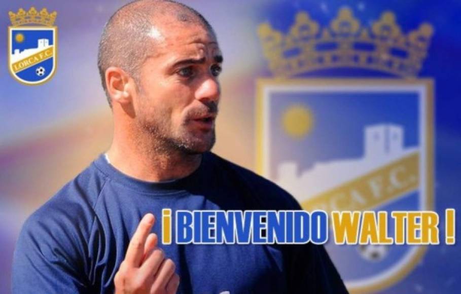 El exfutbolista uruguayo Walter Pandiani regresa a España, pero ahora como entrenador. Se estrenará como técnico en el Lorca de Tercera División española.