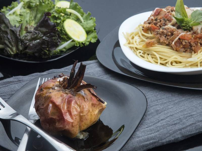 Ensalada, plato fuerte y un sabroso postre, sorprende a tu familia con algo novedoso.