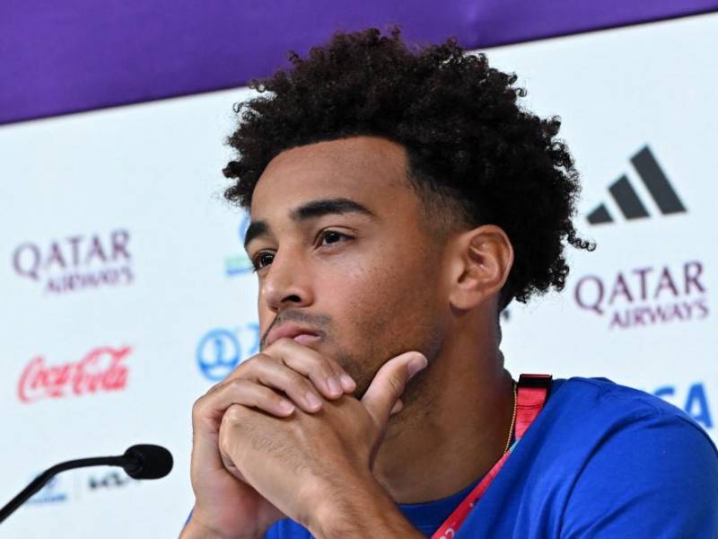 “¿Te sientes cómodo representando a un país con tanta discriminación hacia la gente afroamericana?”, le preguntó el periodista iraní a Tyler Adams.