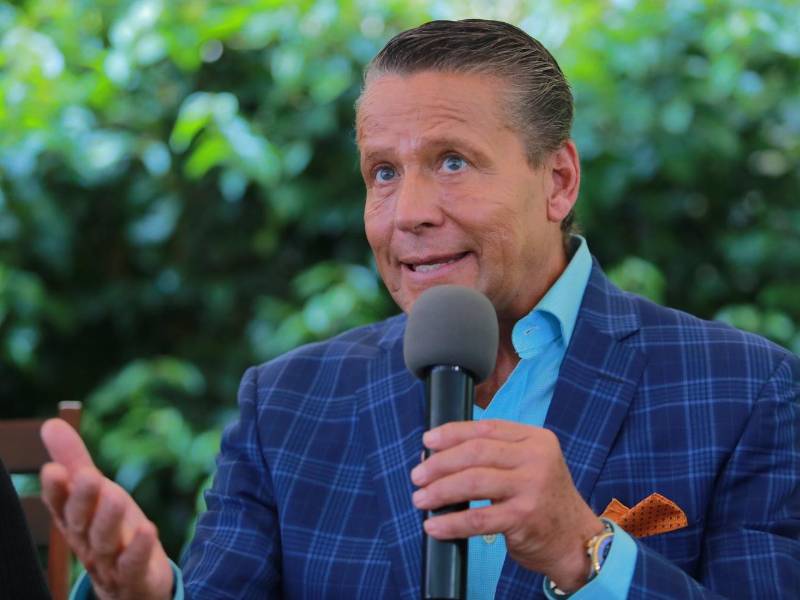 Alfredo Adame lleva varios años en pleitos con su expareja.