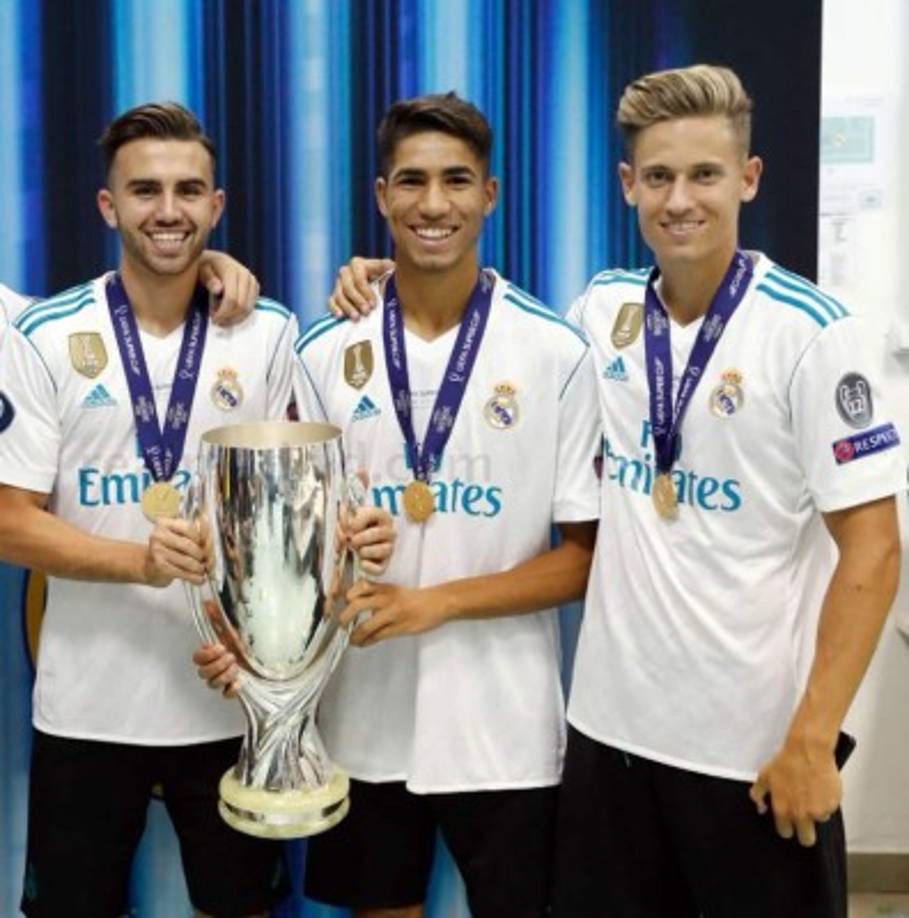 Zinedine Zidane abre la puerta de salida a Achraf Hakimi, Borja Mayoral y Marcos Llorente en el Real Madrid: 'Un año aquí, jugando menos, entrenando con los que entrenan no es un año perdido. Han mejorado muchísimo, han tenido minutos, cada jugador espera jugar más. Pero es un año muy positivo, son muy jóvenes y para el próximo año veremos lo que tienen que hacer. El próximo año tienen que jugar 20 o 25 partidos, veremos lo que tiene que hacer'. Foto Twitter @RMadridInfo