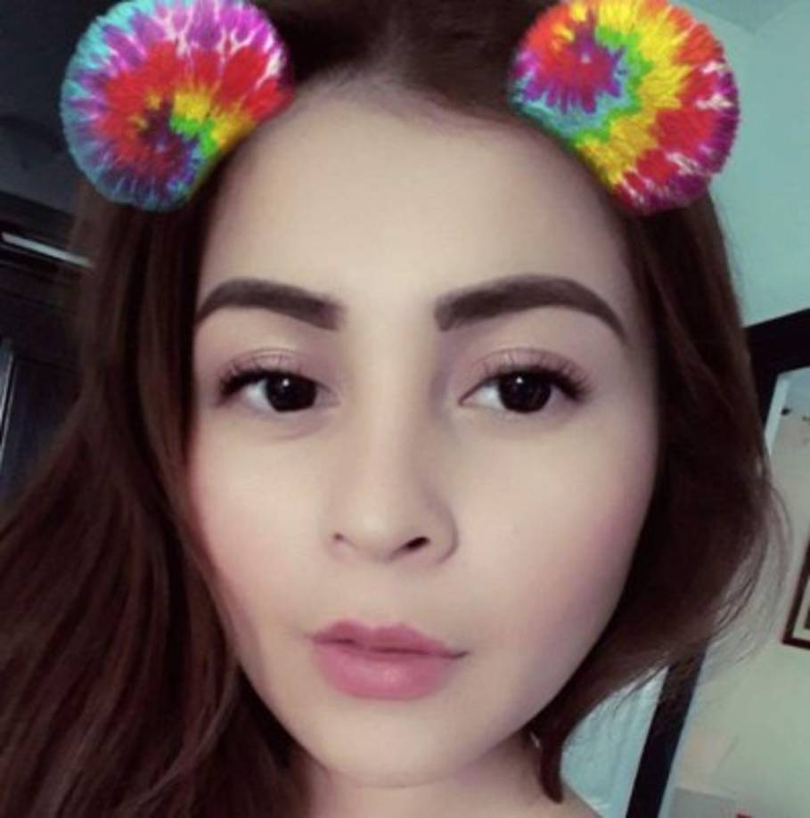 Familiares de la joven dijeron que Estefany era una joven luchadora que para costear sus estudios en la Universidad Nacional Autónoma de Honduras (Unah) trabajaba como mesera en un restaurante capitalino.