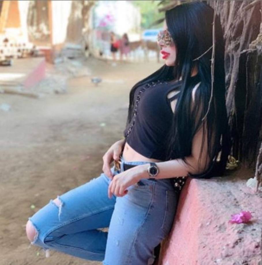 La modelo comparte fotos en sus redes sociales mostrando parte de su vida laboral y personal.