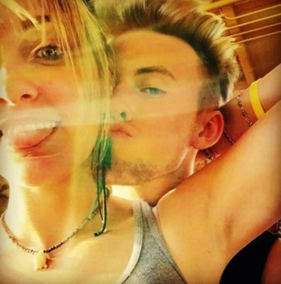 Presume su amor a los cuatro vientos. En 2013 tuvo una etapa de crisis cuando intentó suicidarse, pero hoy esa etapa la dejó atrás y luce radiante.