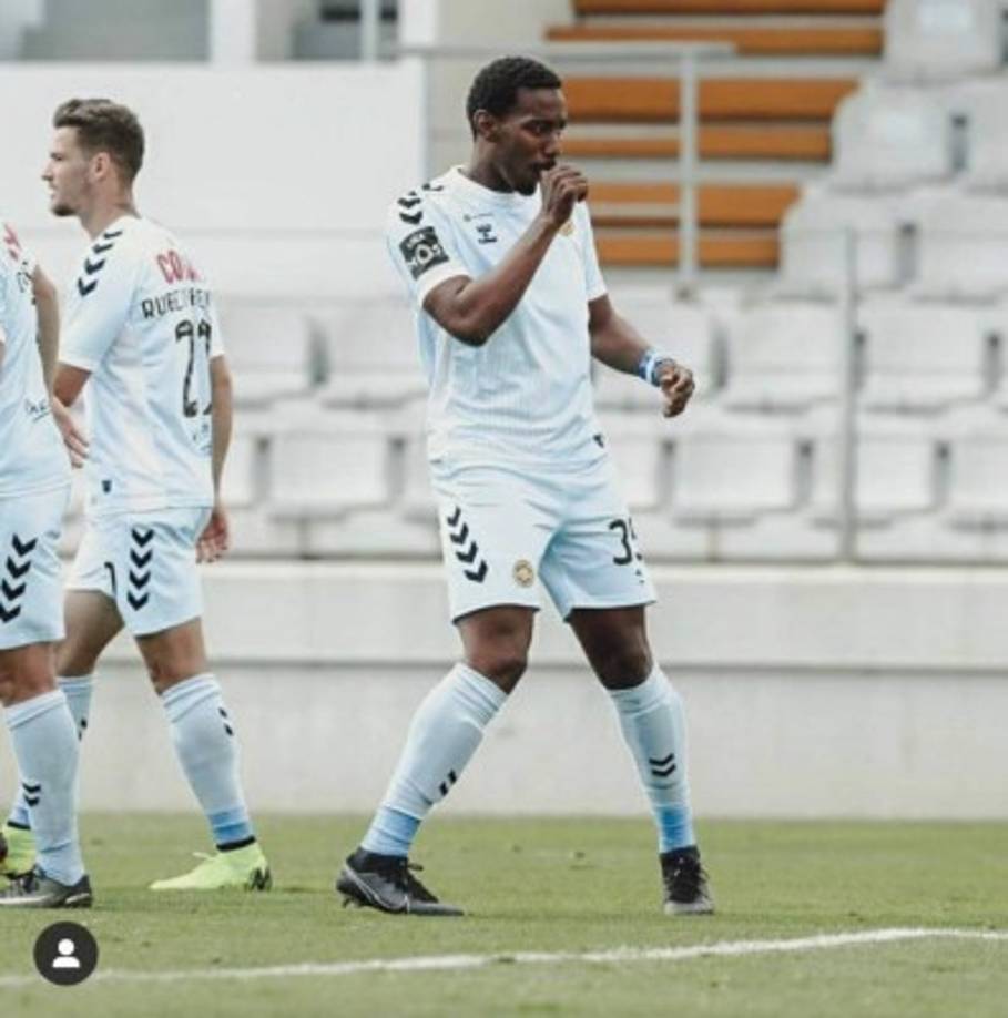 Bryan Róchez: Es inminente el descenso de su equipo el CD Nacional en el fútbol de Portugal y no se descarta que el delantero hondureño pueda cambiar de equipo para la próxima campaña. Aunque cabe señalar que tiene contrato con el club, pero en su momento ha recibido ofertas.