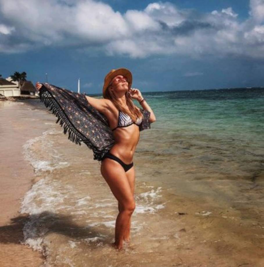 Irina debutó en 2015 en la telenovela 'Muchacha italiana viene a casarse', que protagonizaba Livia Brito. En dicho melodrama Baeva dio vida a Katia.<br/>