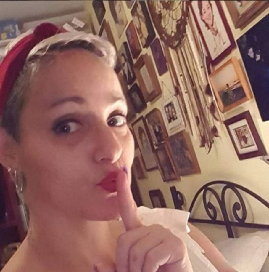 'La única persona de la que me he enamorado perdidamente, hasta ahora, ha sido del padre de mis hijos. Nunca pude rehacer mi vida, porque siempre estuvo él en mi mente, en mi corazón, siempre. Hasta ahora', dijo Cortés.<br/><br/>