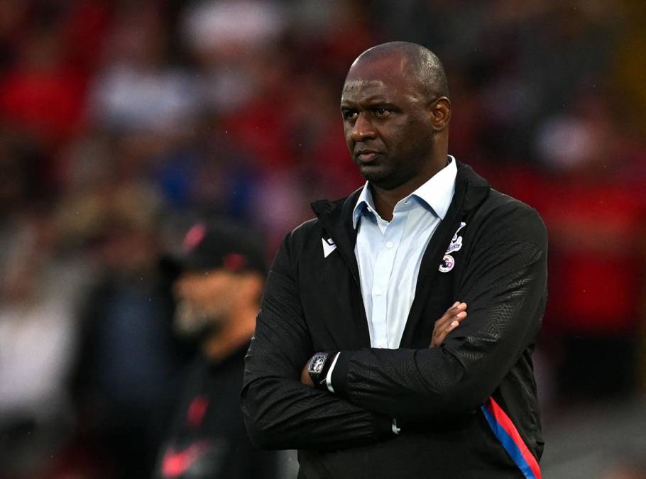 El francés Patrick Vieira fue despedido como entrenador del Crystal Palace, anunció este viernes el 12º del campeonato inglés, que sólo está tres puntos por encima de la zona de descenso.