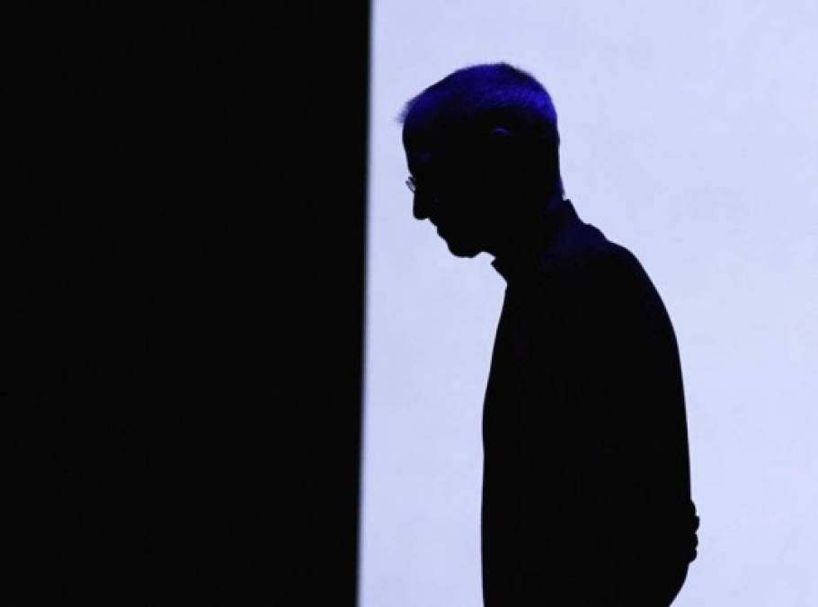 A tres años de su fallecimiento, el espíritu de Steve Jobs sigue más vivo que nunca al interior de la empresa Apple a decir de sus resultados recientes.<br/>