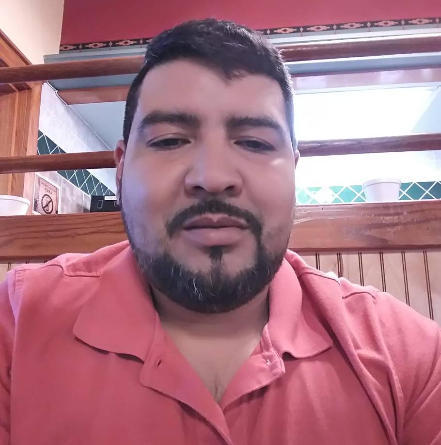 Mejía Magaña, conocido cariñosamente como “Rama”, recibió un disparo fatal en el rostro que le ocasionó la muerte instantánea.