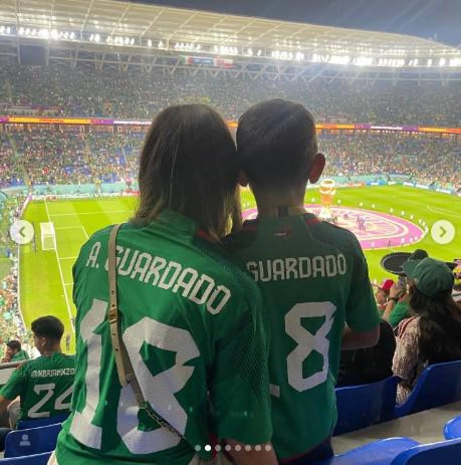 Dentro de los argumentos que utilizaron para desacreditar a la esposa de Andrés Guardado destacó que en realidad, Luciana Ramírez había sido invitada a Qatar para que continuara su trabajo de cuidar a los niños, sin considerar su propio descanso o disfrute del viaje.