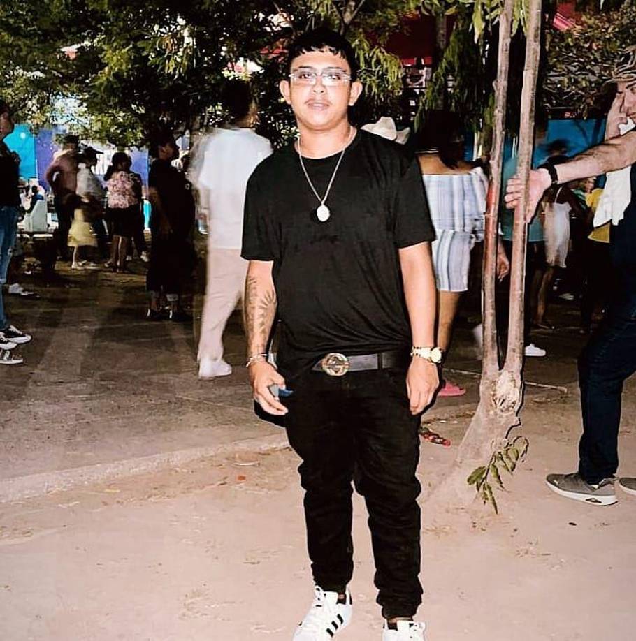 “Islas de la bahía ya ahora solo mal da ai Dios tenga piedad de todos nosotros y cuida nuestra familia donde sea que anda”, lamentó otro vecino. 