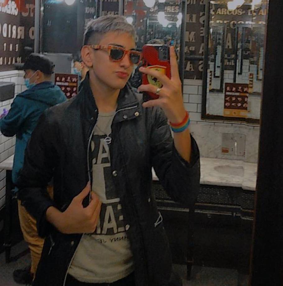 El análisis de los mensajes y las tensiones previas entre madre e hijo será clave en el proceso judicial, mientras el continúa haciéndose viral.