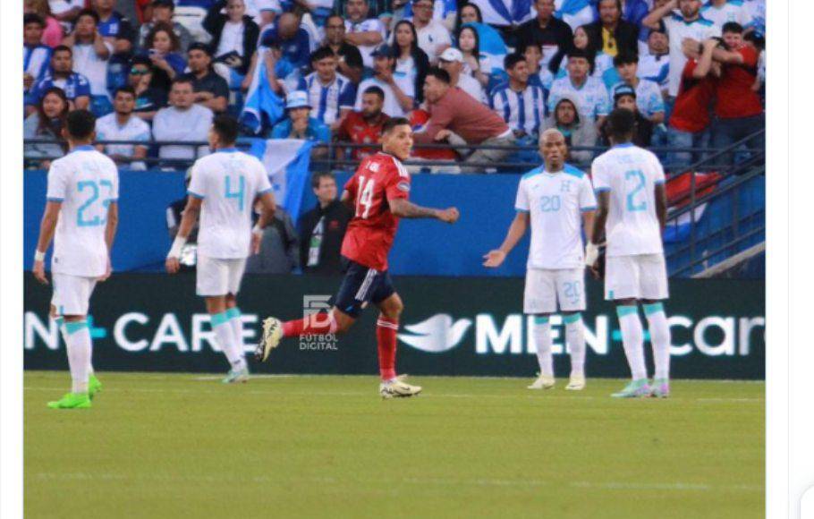 “Dios perdóname porque como centroamericano, en lugar de indignarme o entristecerme, me da felicidad por lo que está pasando Honduras. Bañito de humildad siempre cae bien”, señaló Leonardo Aguilar de Panamá.