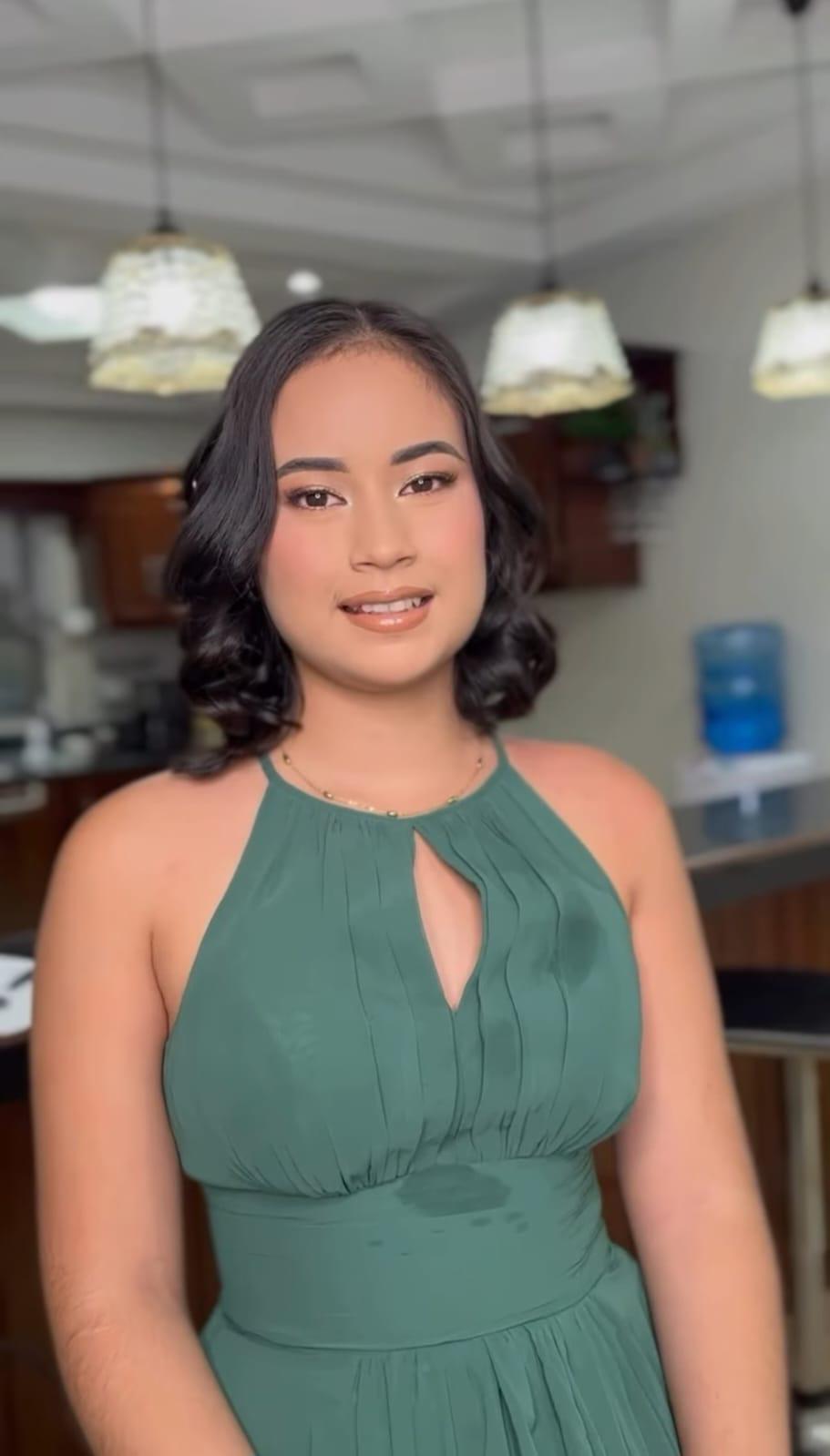 Yeimi Licona, prometida de Shin Fujiyama, recibe su título universitario