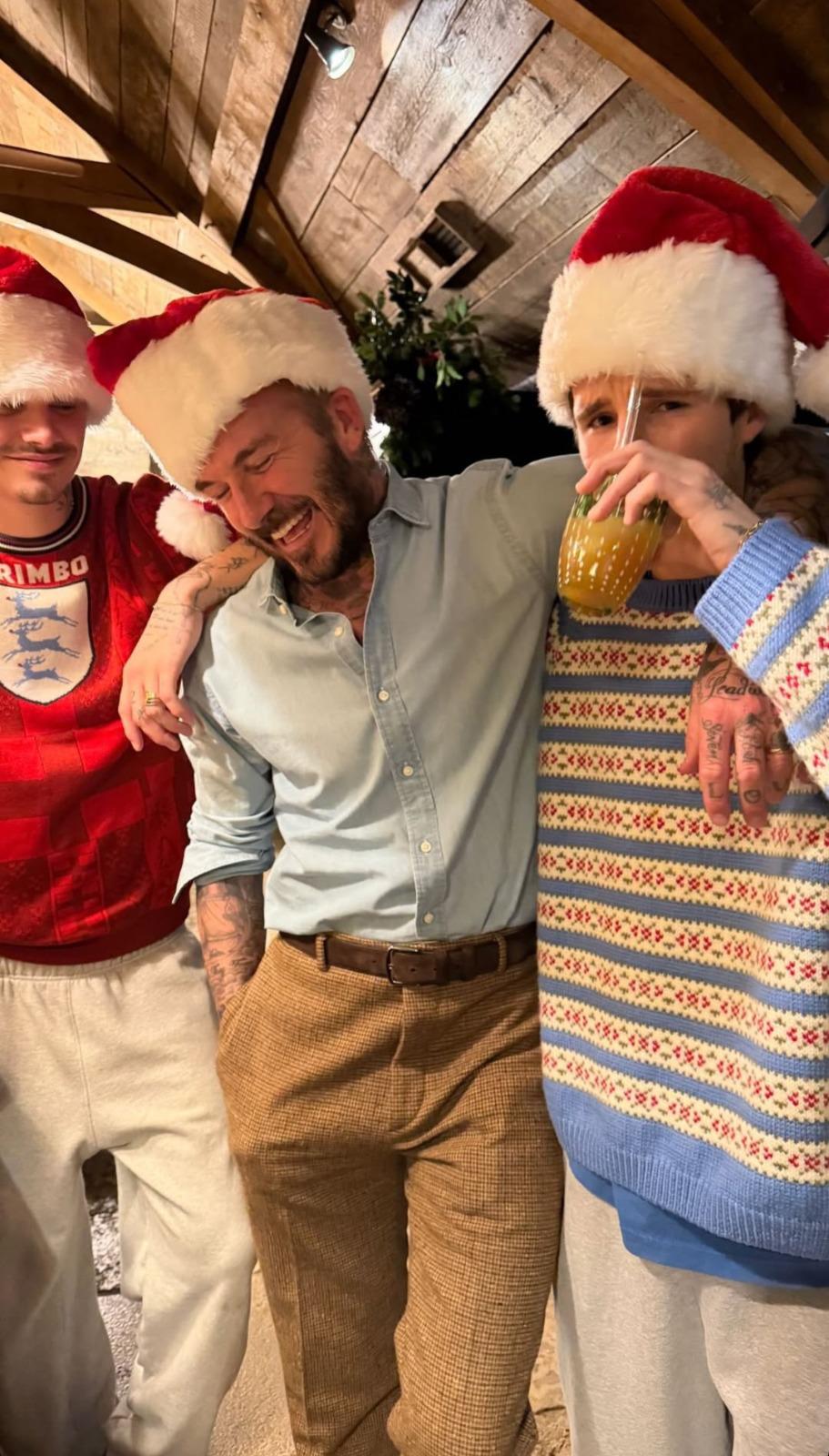 Desde Karol G hasta Justin Bieber, así celebran Navidad los famosos
