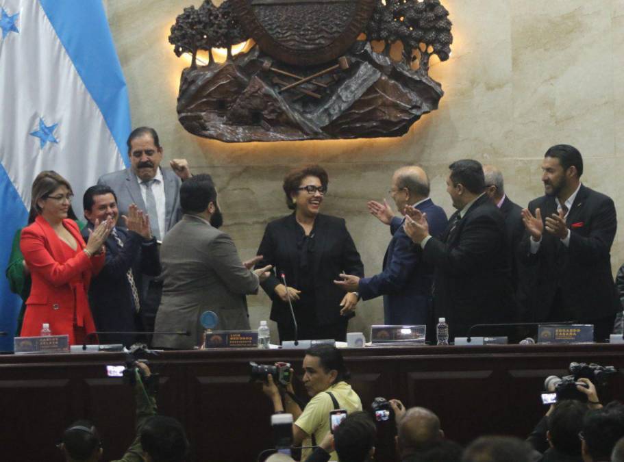 El Congreso de Honduras eligió a los quince nuevos magistrados de la Corte Suprema de Justicia (CSJ), ocho mujeres y siete hombres, después de cuatro intentos fallidos desde el 25 de enero.