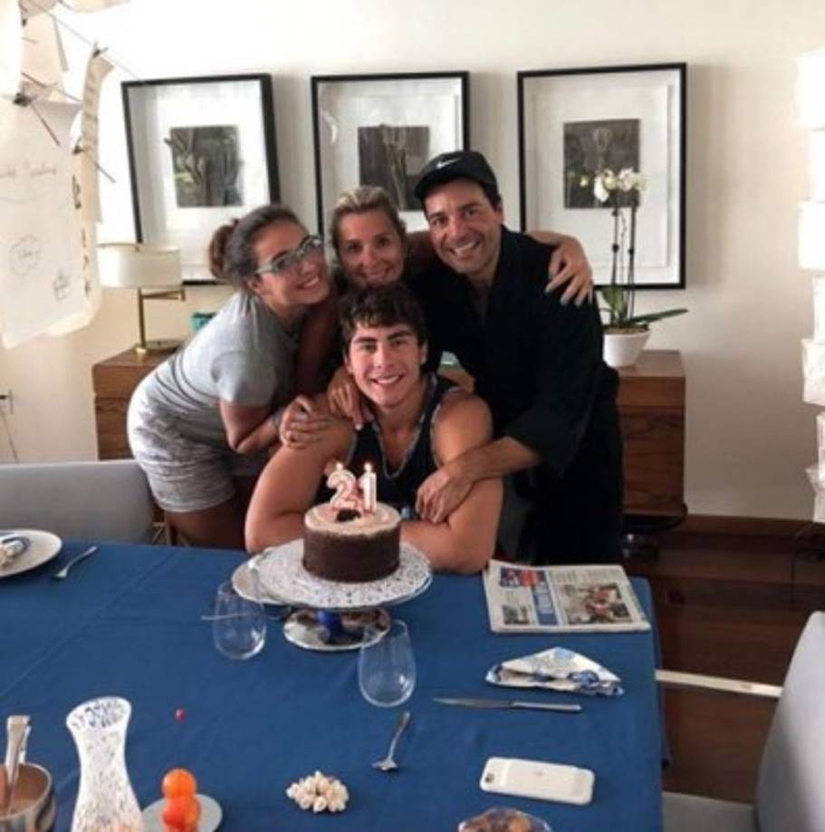 Lorenzo Valentino, su primogénito, cumplió hace unos días 21 años de edad.