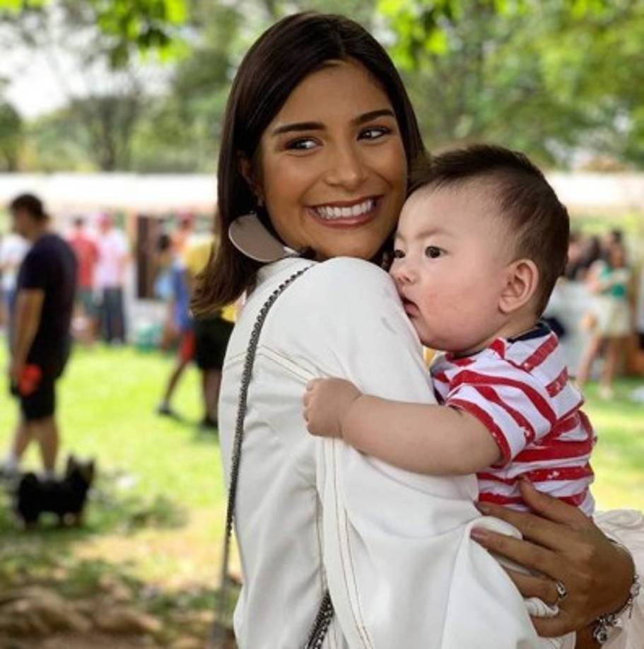 Júlia Horta ha mencionado en más de una oportunidad que una de sus actividades favoritas es convivir con los niños más necesitados de su país y ayudarlos.<br/>