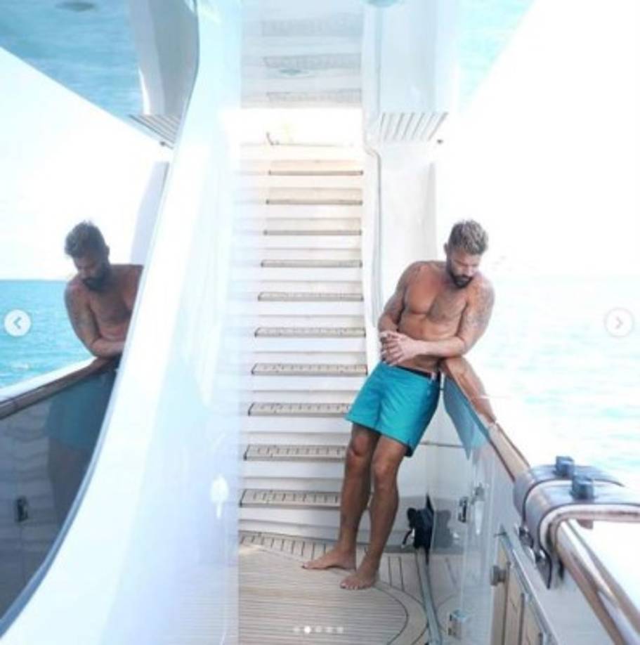 Las imágenes compartidas por Ricky Martin alborotaron las redes y en cuestión de horas ya superan los 900 mil likes y más de 25 mil comentarios.