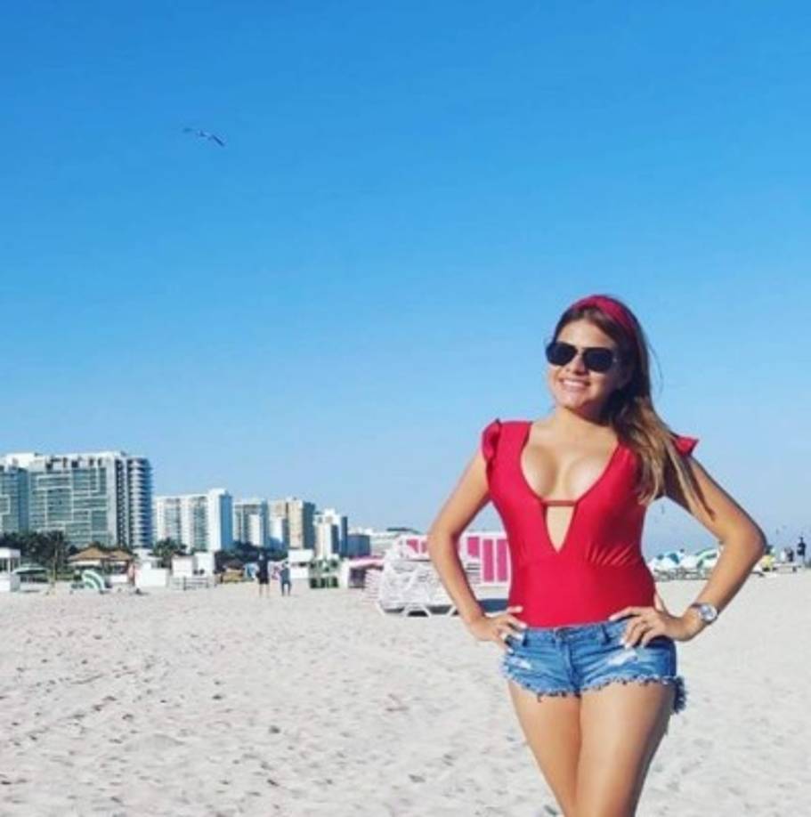 La difícil prueba de perder a su bebé marcó para siempre a Sarahí. 'La parte más dura de mi vida ha sido devolverle a Dios una parte de mi... Nunca te tendré en mis brazos pero algún día te diré cuánto te amo y te abrazaré por siempre. Estamos en proceso de sanación.', escribió en sus redes sociales.