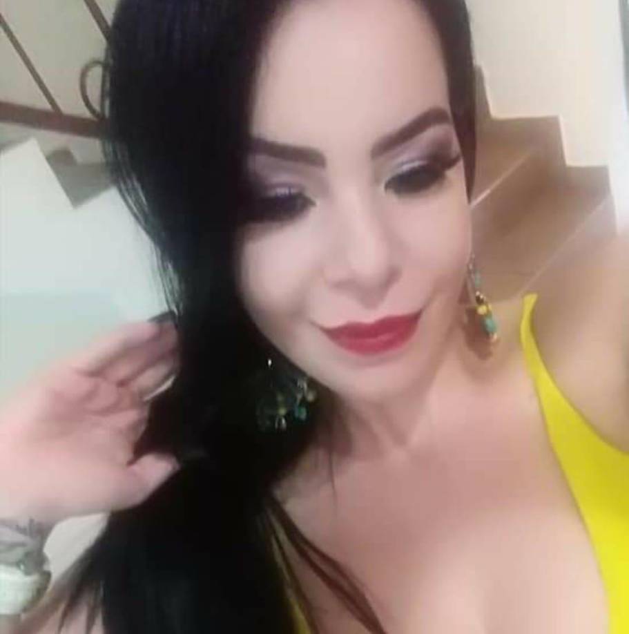 “Sé que este accidente no quiso que pasara pero todos cometemos errores y a veces no medimos las consecuencias al volante y si sé que se durmió al volante. Por favor no reprochen sin aún saber cómo han sucedido las cosas”, escribió una amiga de la abogada Merino.