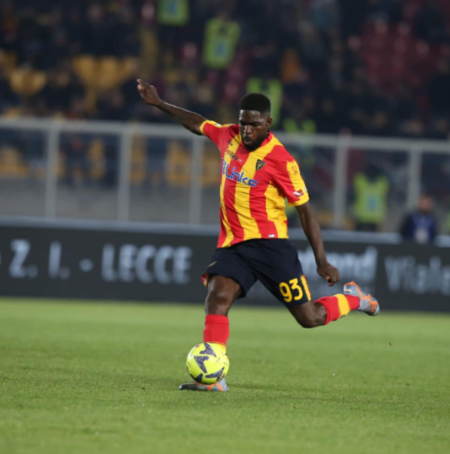 Otro de los futbolistas cedidos por el Barcelona, es Samuel Umtiti quien abandonaría el club tras realizar una temporada aceptable con el Lecce en la Serie A.