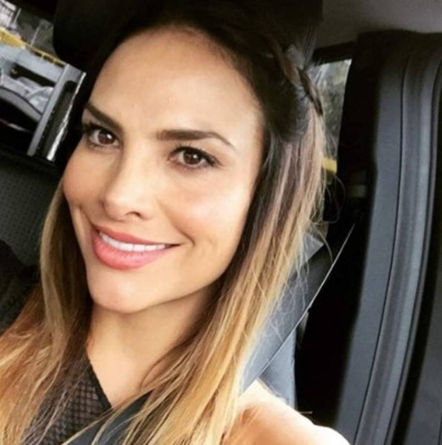 Sin embargo, hasta el momento la actriz no se ha pronunciado ante el escándalo.