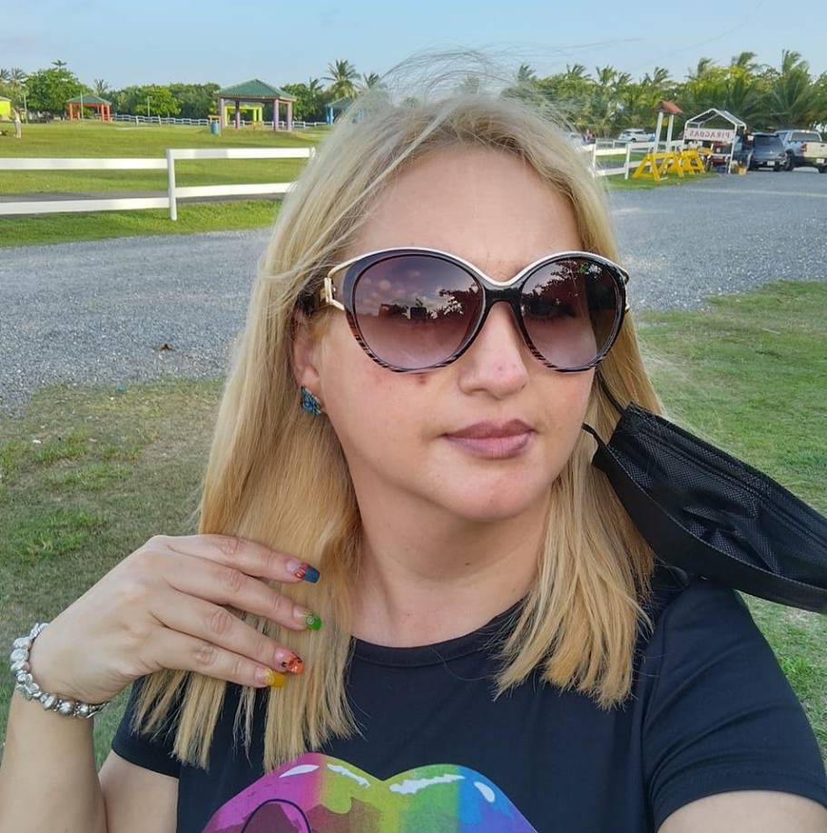 Tras el fallecimiento de la mujer, su hijo escribió una emotiva carta que colocó en el cristal de automóvil que conducía su progenitora.