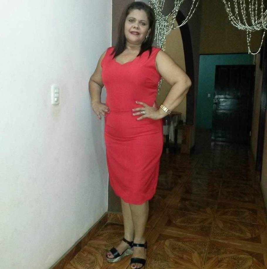 ”Qué pesar que este voraz incendio haya acabado con su vida. Una navidad triste para los familiares y amistades de la Sra”, escribió una vecina de doña Lilian.