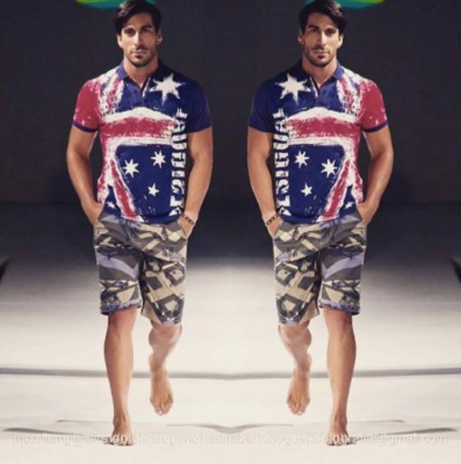 El también modelo ha participado en varios desfiles y se ha robado los aplausos de modelos y otras celebridades de América Latina.