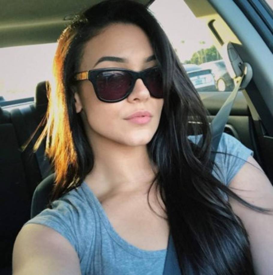 Natascha Encinosa es una joven estadounidense conocida por ser una modelo fitness.