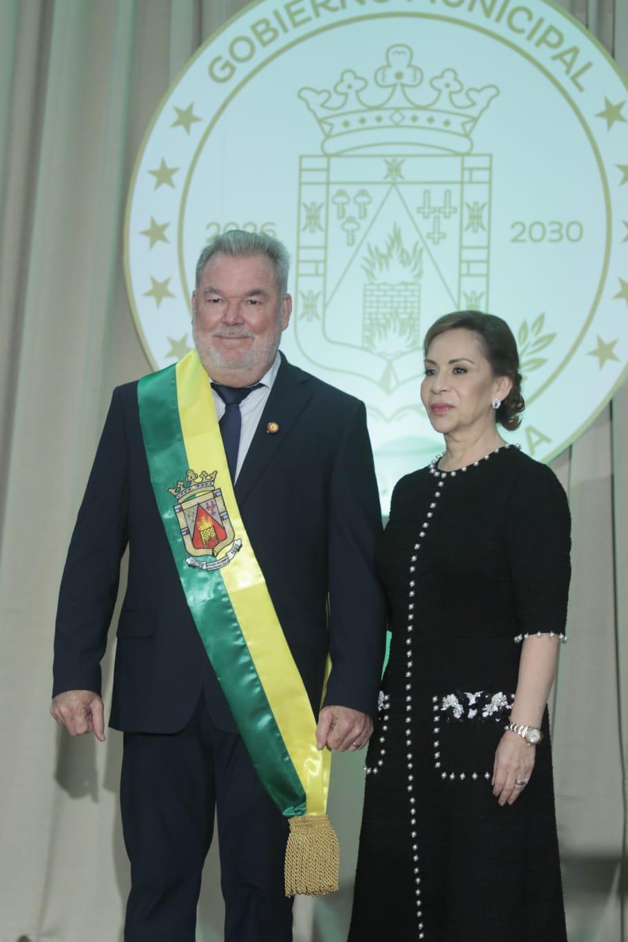 En fotos: Roberto Contreras es juramentado como alcalde de San Pedro Sula 2026-2030